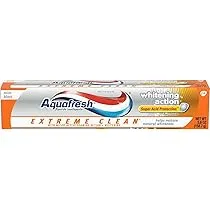 Aquafresh Extreme Clean Whitening Action Toothpaste, 75ml