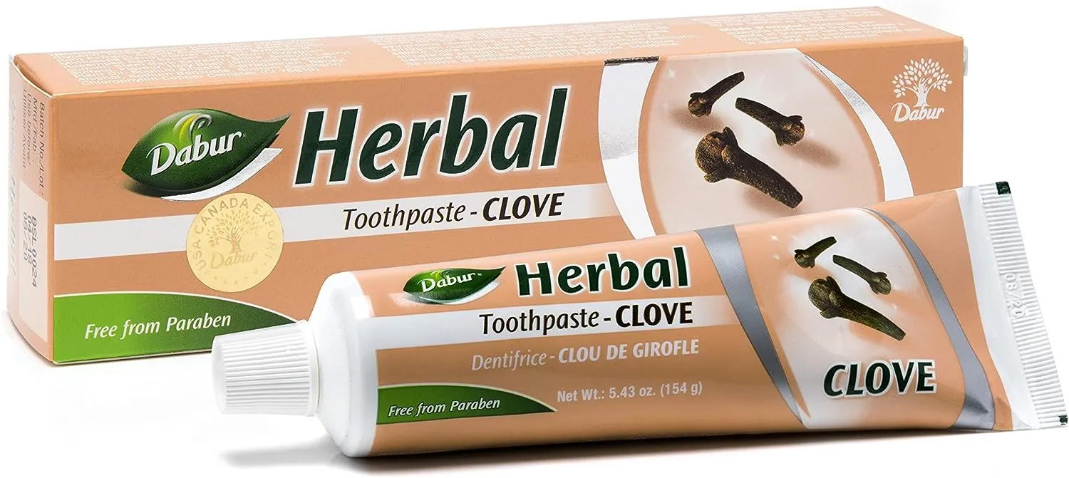 Natural Toothpaste - Refreshing Herbal Care for Oral Health - Promotes Clean, Healthy Teeth and Gums - Elevate Your Oral Hygiene Routine with Smile - Paraben Free - Enriched with Clove - 100 ML