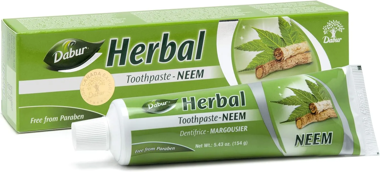 Natural Toothpaste - Refreshing Herbal Care for Oral Health - Promotes Clean, Healthy Teeth and Gums - Elevate Your Oral Hygiene Routine with Smile - Paraben Free - Enriched with Clove - 100 ML